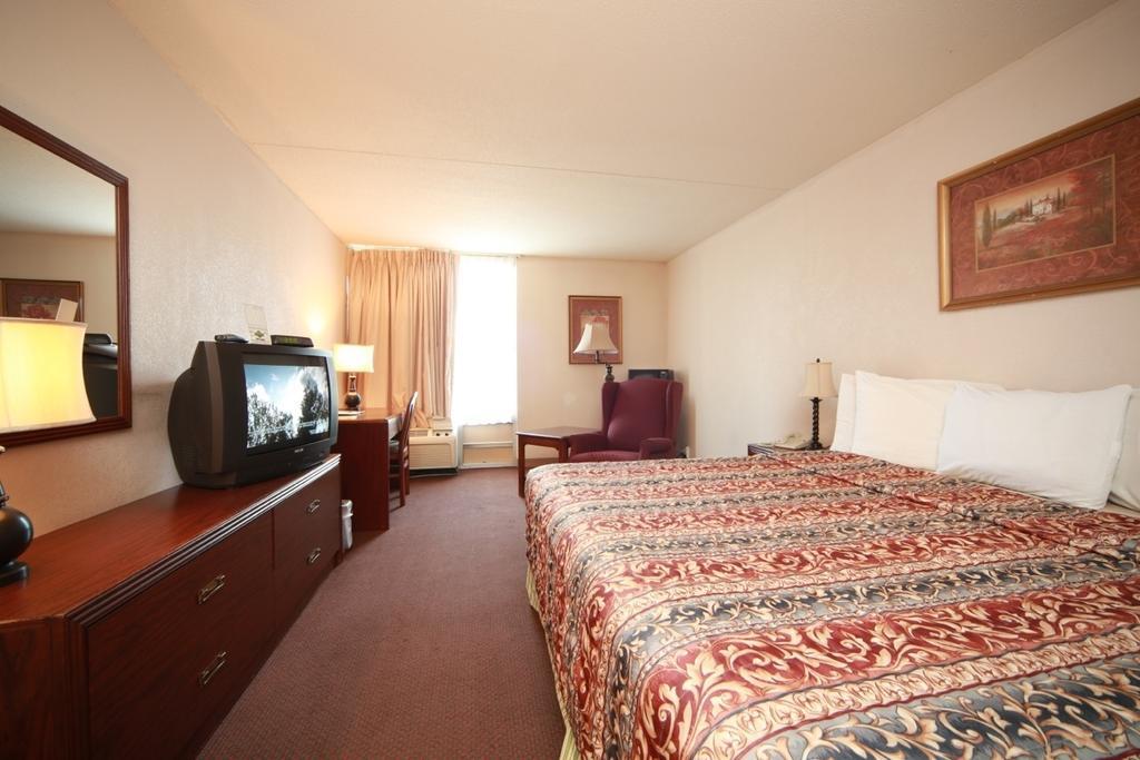 Boarders Inn And Suites - Marion Rum bild